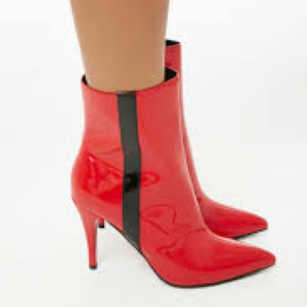 Faux Patent Leather Striped-trim Boots 🤫😍